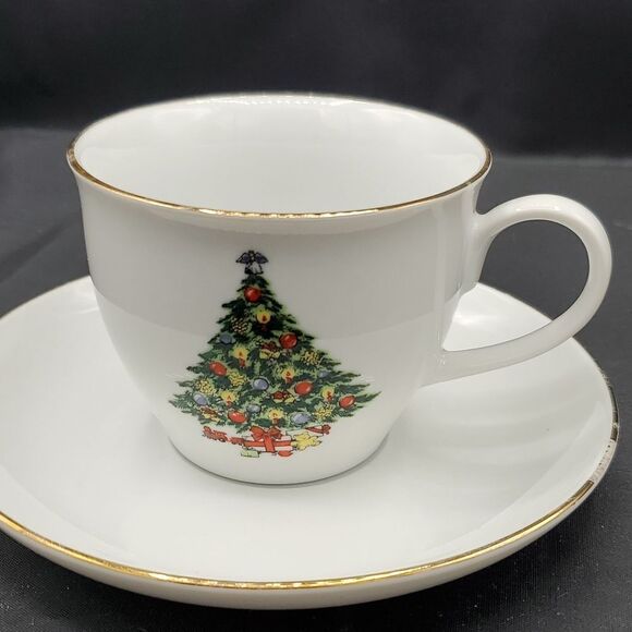 Jamestown China Christmas Tree Cup and Saucer with Gold Trim - Picture 3 of 7